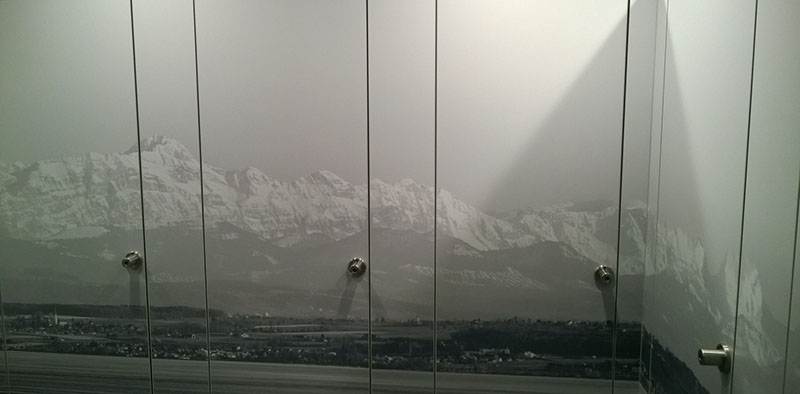 Alpenpanorama aufgeklebt